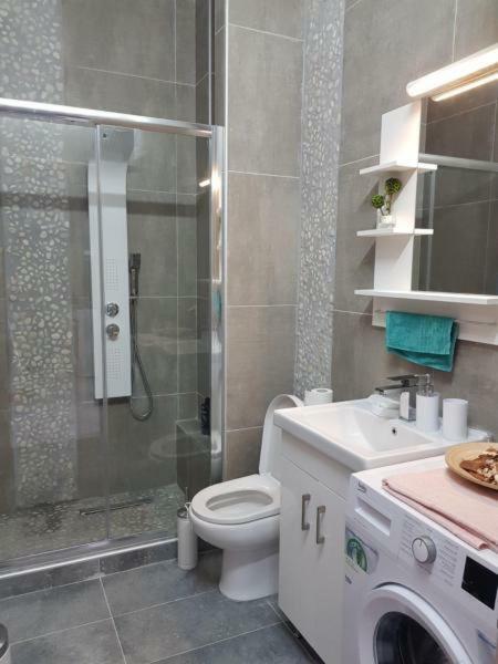 Kristina Family Home Nea Iraklia Zewnętrze zdjęcie