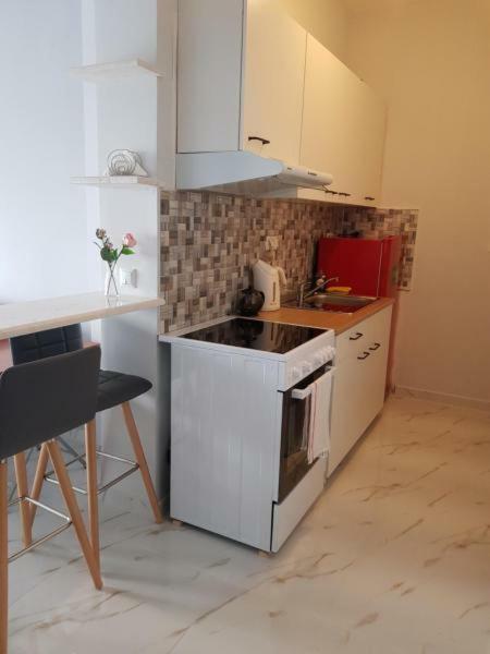Kristina Family Home Nea Iraklia Zewnętrze zdjęcie